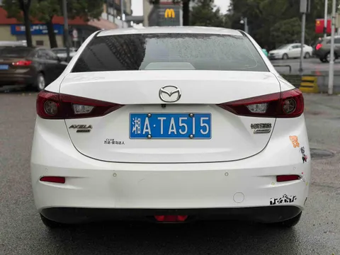 Mazda Mazda3