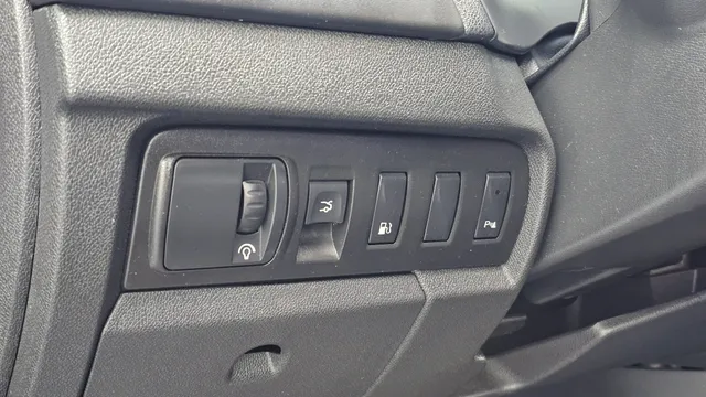 Renault SM3