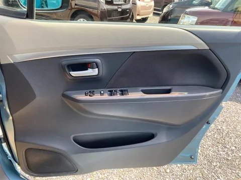 Mazda Flair