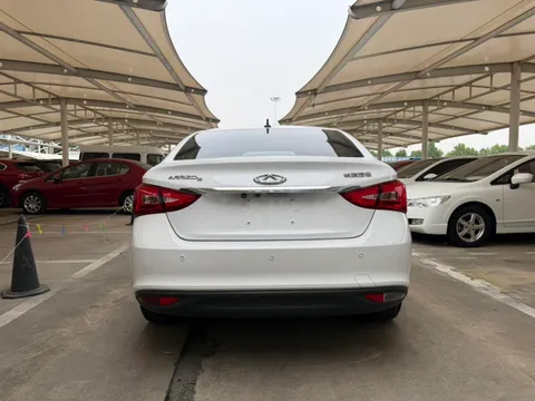 Chery Arrizo 5