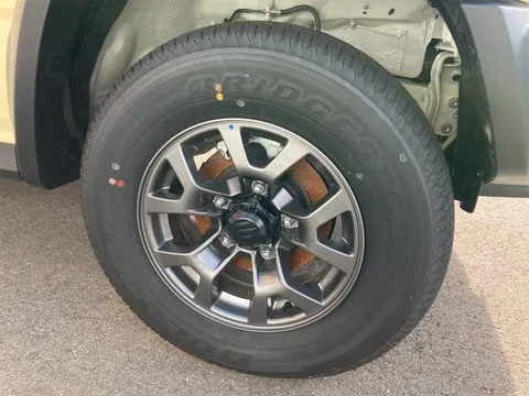 Suzuki Jimny Nomade