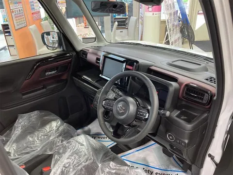 Suzuki Spacia Custom