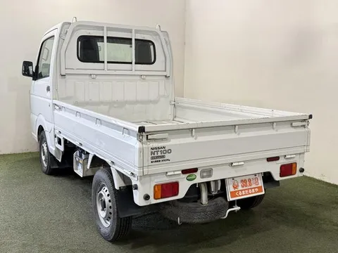 Nissan Clipper Truck