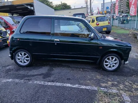 Daihatsu Mira Gino