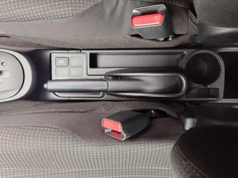 Toyota Yaris (Vitz)
