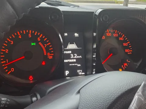 Suzuki Jimny Nomade