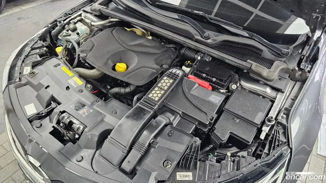 Renault Talisman (SM6)