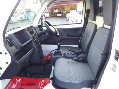 Nissan Clipper Truck