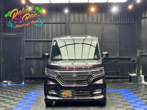 Honda N-BOX Custom