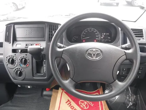 Toyota TownAce Van