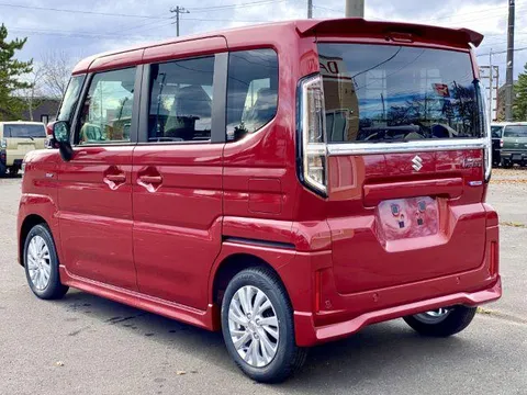 Suzuki Spacia Custom