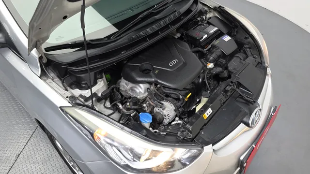 Hyundai Elantra (Avante)