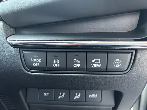 Mazda MAZDA3 Sedan