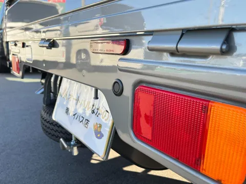 Nissan Clipper Truck