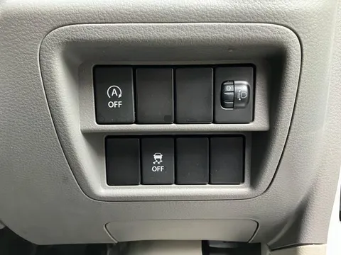 Mitsubishi Minicab Van