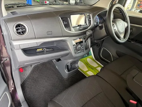 Suzuki Wagon R Stingray