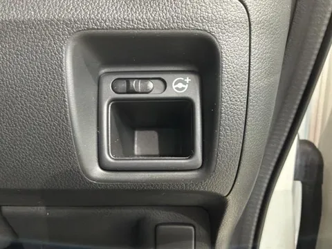 Honda N-BOX Slash