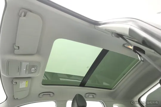 Roewe RX5