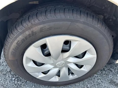 Toyota Yaris (Vitz)