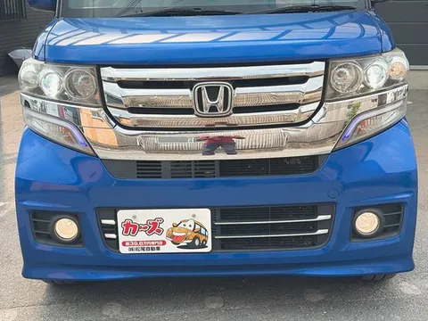 Honda N-BOX Custom