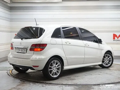 Mercedes-Benz B-Class