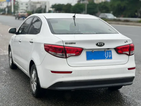 Kia K2