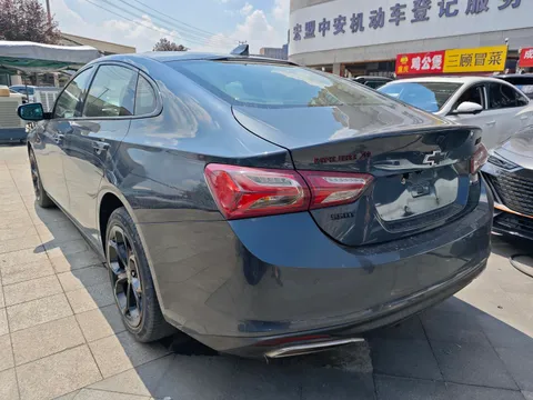 Chevrolet Malibu XL