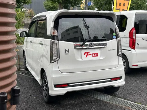 Honda N-WGN Custom