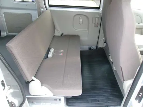 Nissan Clipper
