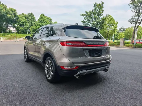 Lincoln MKC