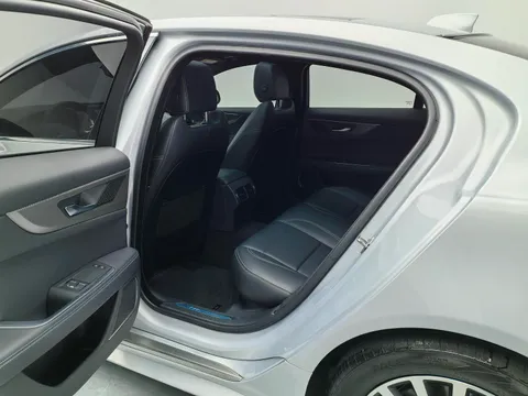 Jaguar XEL