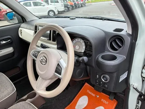 Daihatsu Mira Tocot