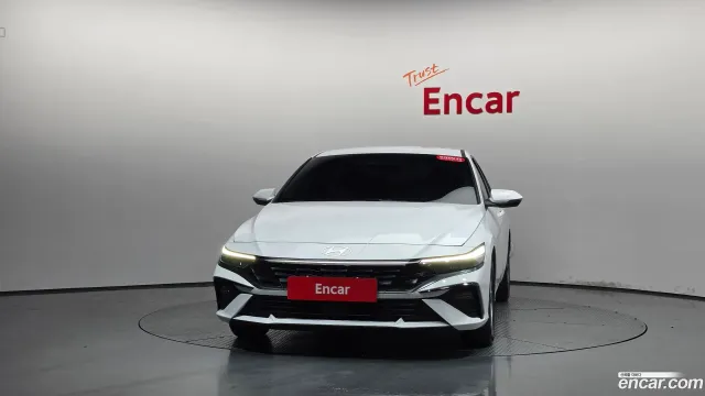 Hyundai Elantra (Avante)