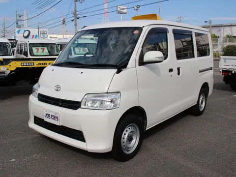 Toyota TownAce Van