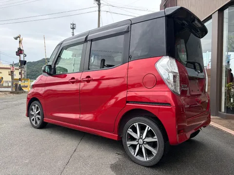 Nissan Dayz Roox