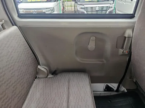 Mitsubishi Minicab Van