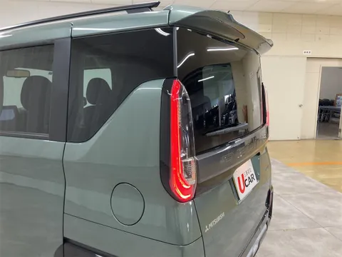 Mitsubishi Delica Mini