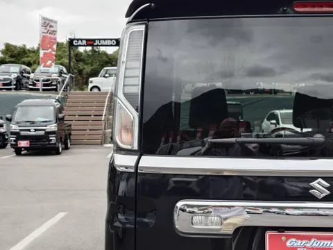 Suzuki Spacia Custom