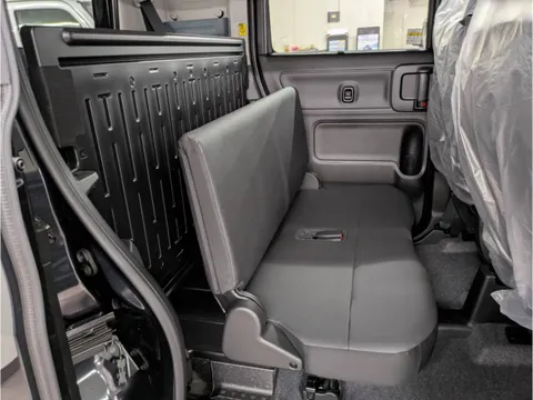 Suzuki Spacia Base