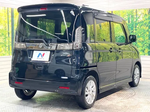 Suzuki Spacia Custom Z