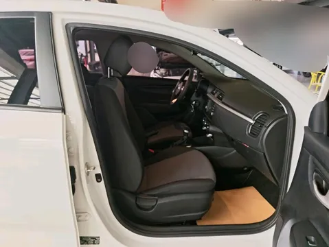 Kia K2