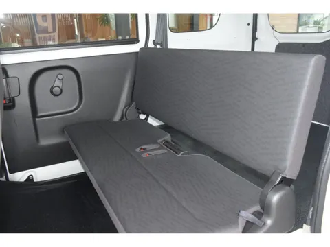 Mitsubishi Minicab Van