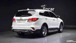 Hyundai Grand Santa Fe (Maxcruz)