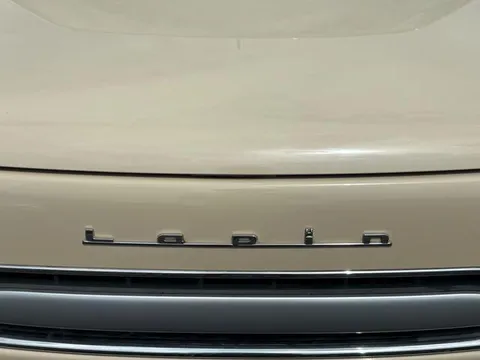 Suzuki Alto Lapin Chocolat
