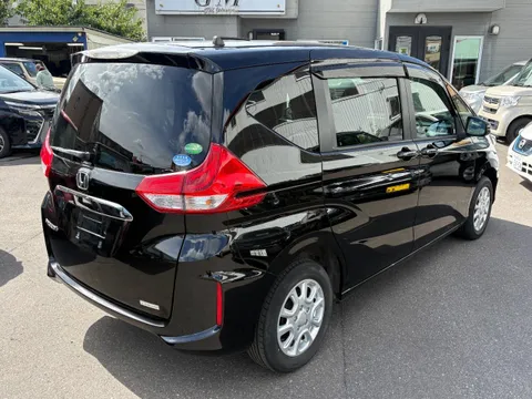 Honda Freed Plus