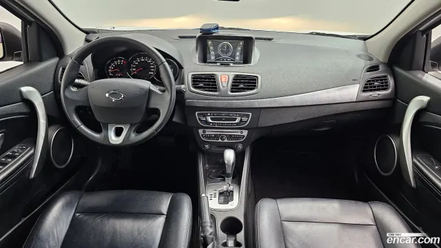 Renault SM3