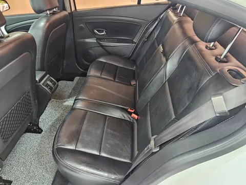 Renault SM3