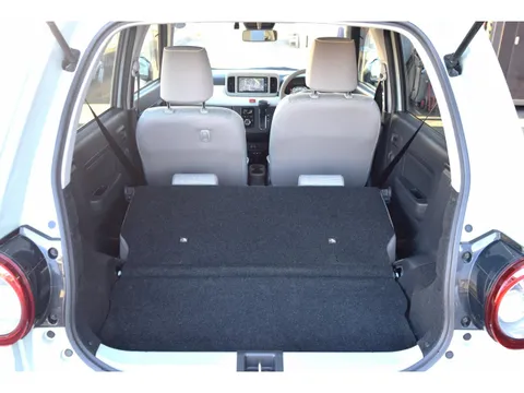 Daihatsu Mira Tocot