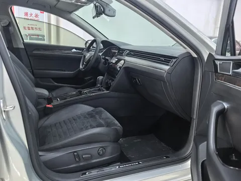 Volkswagen Magotan