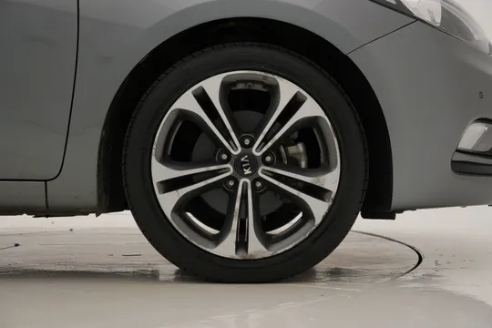 Kia Cerato (K3)